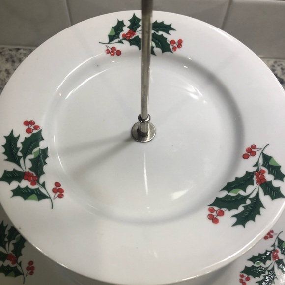 Vintage holly berries porcelain 2 tiered holiday tidbit server - Picture 3 of 10